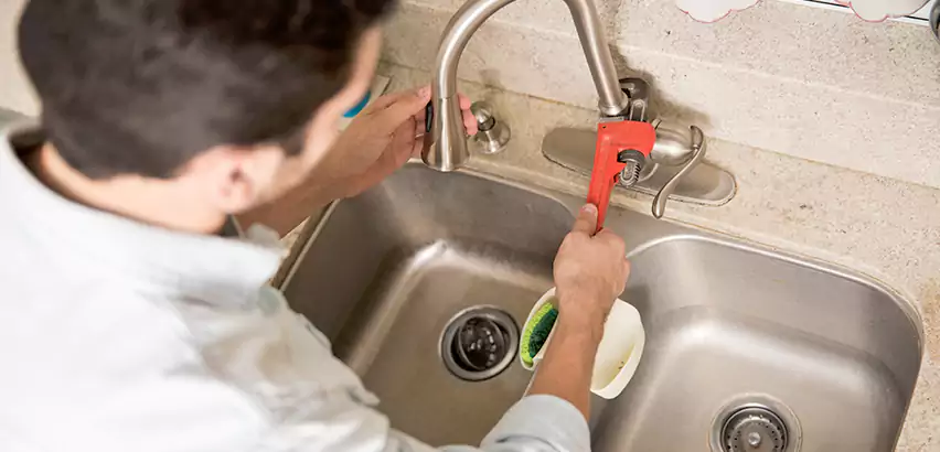 Faucet Repair in Homewood